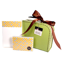 mustard scallops suitcase set